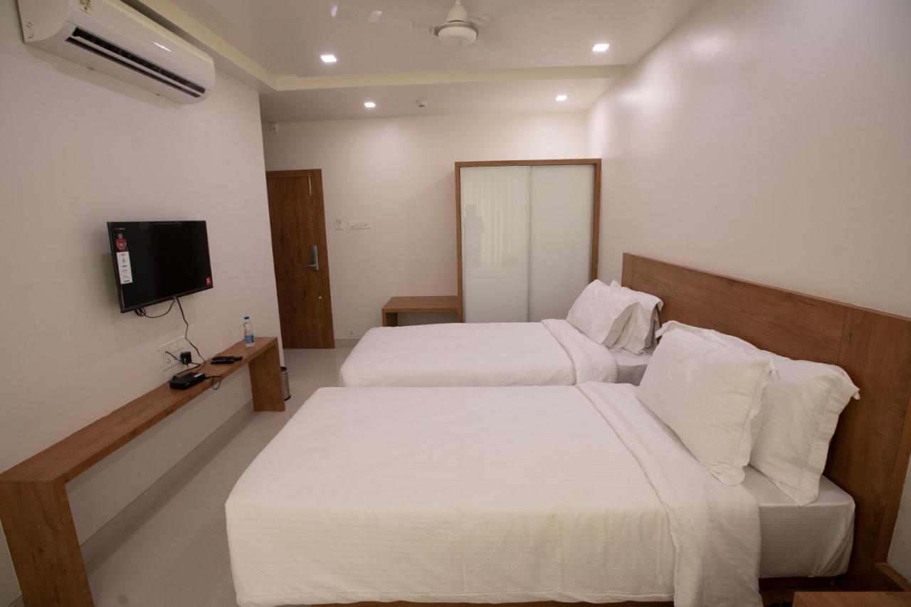 Hotel The Orange Flag Aurangabad  Exterior photo